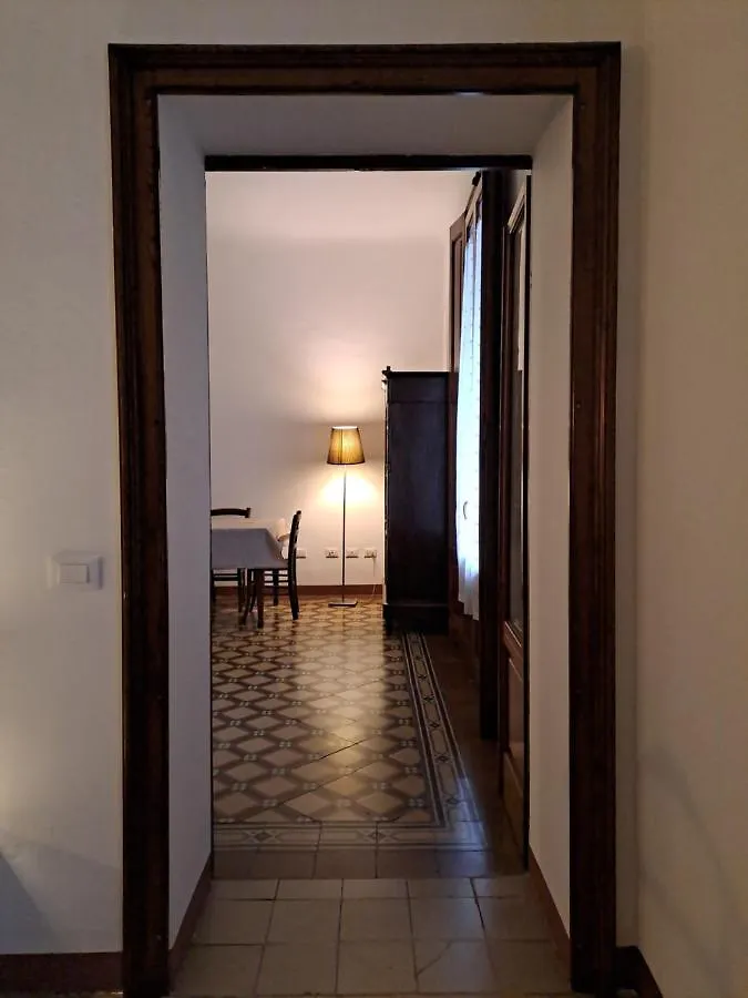 B&B Alice Cremona Bed & Breakfast
